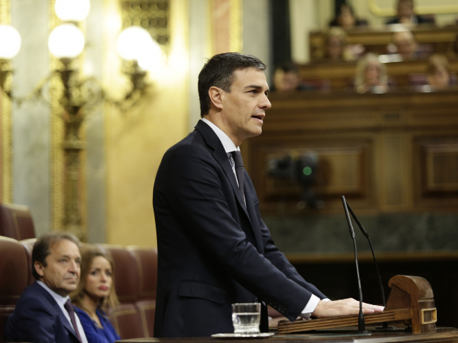 Новий прем'єр Іспанії оголосив склад уряду: 11 з 18 міністрів - жінки