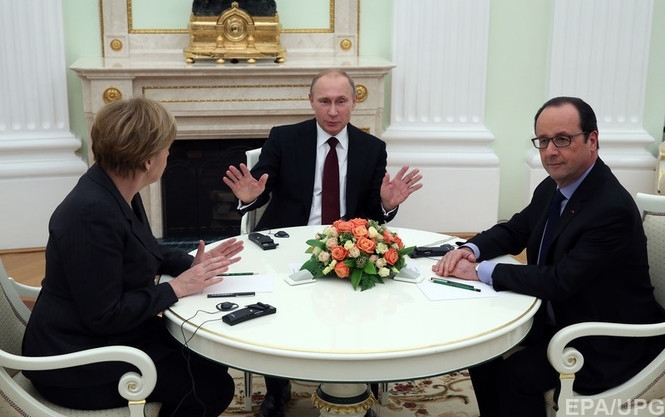 Путін, Меркель і Олланд готують документ для імплементації Мінських домовленостей, - Пєсков