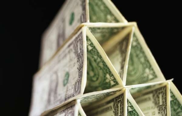 СБУ ліквідувала багатомільйонну фінансову піраміду