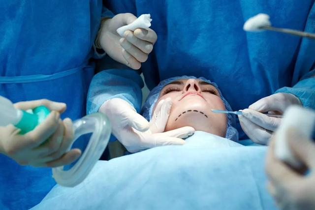 Ринок пластичної хірургії в Україні: проблеми та перспективи