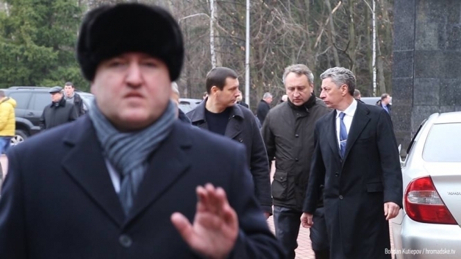 На похорон Чечетова прийшли всі колишні члени Партії регіонів,- фото