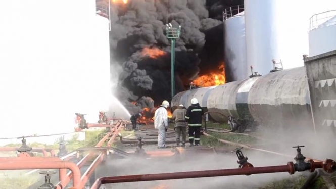 Під час пожежі на нафтобазі під Васильковом постраждали четверо працівників