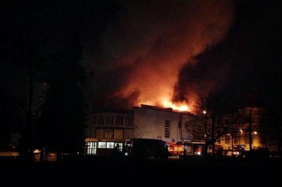 У Києві загорівся кінотеатр 