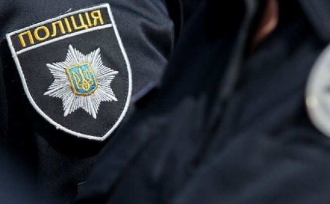 На Київщині невідомий поранив патрульних, які зупинили його автомобіль для перевірки