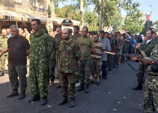 З полону терористів на Донбасі вже звільнено 1,2 тис осіб, - РНБО
