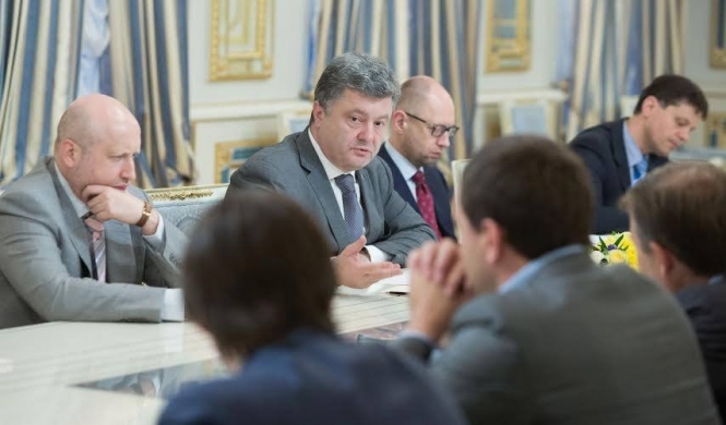Турчинов рассказал, когда Порошенко внесет в Раду Соглашение об ассоциации
