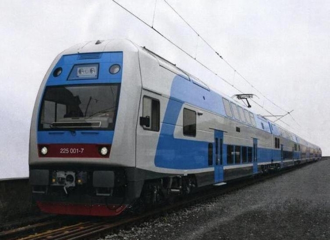 Укрзализныця запустила двухэтажный поезд между Киевом и Харьковом - ВИДЕО