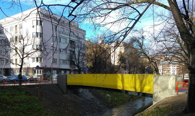 У Празі пішохідний міст назвали на честь українського дисидента