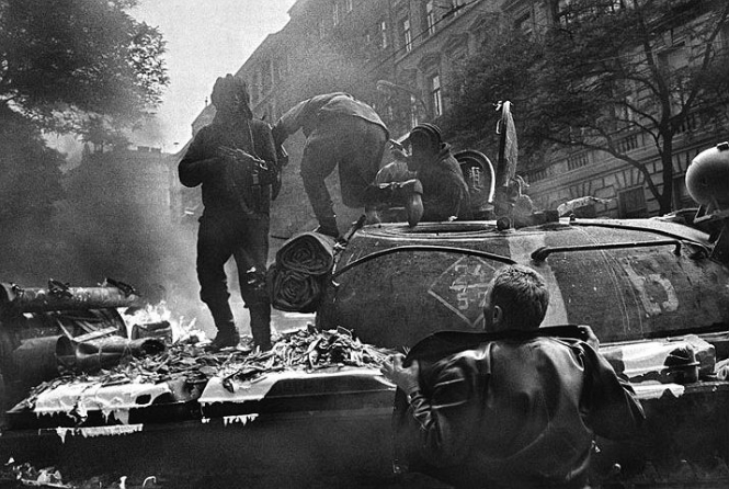 Чехія визнала вторгнення військ СРСР і ОВД у 1968 році окупацією
