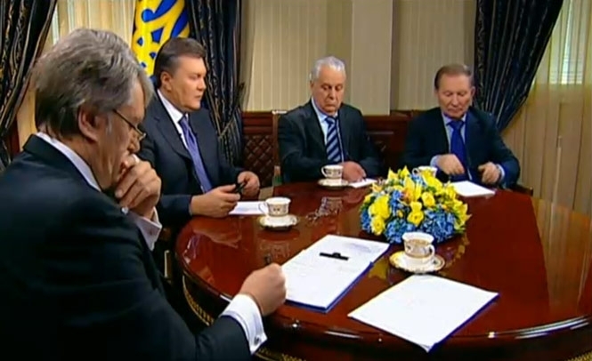 Янукович розповів, що було б, якби Україна підписала асоціацію з ЄС