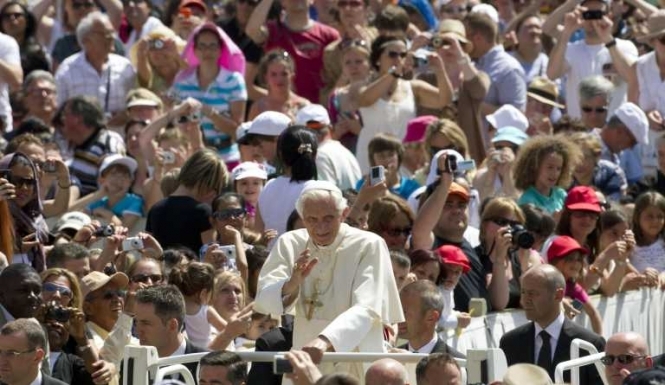 Ватикан відхрещується від присудження премії Тимошенко
