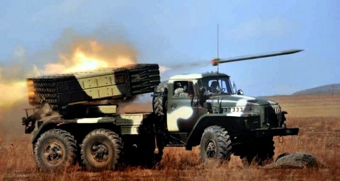 Российские войска трижды за ночь обстреляли позиции сил АТО 
