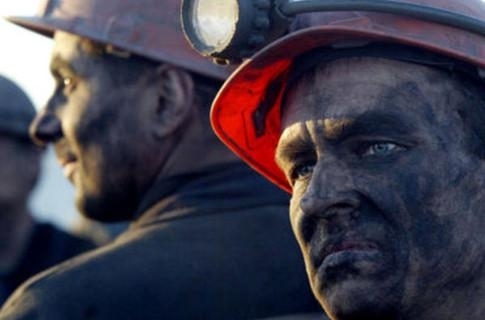 Львівські шахтарі перекрили міжнародну трасу