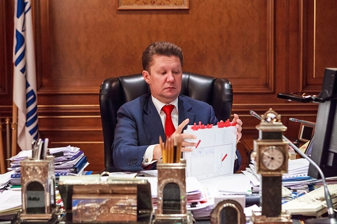 Міллер залякує Януковича: ми от-от протягнемо трубу в обхід України