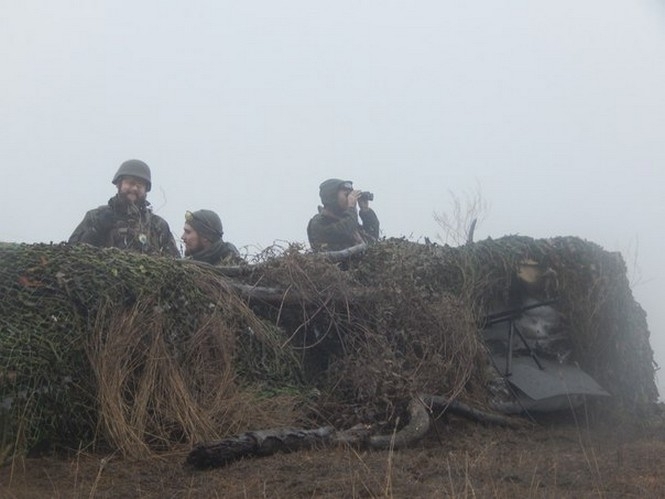 У Пісках українська армія знешкодила 4 російських морських піхотинців які маскувалися під ополченців
