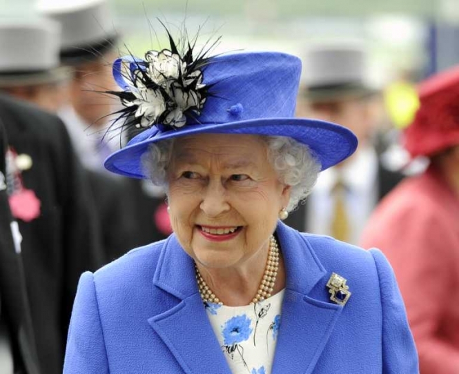 Британська королева презентувала програму уряду