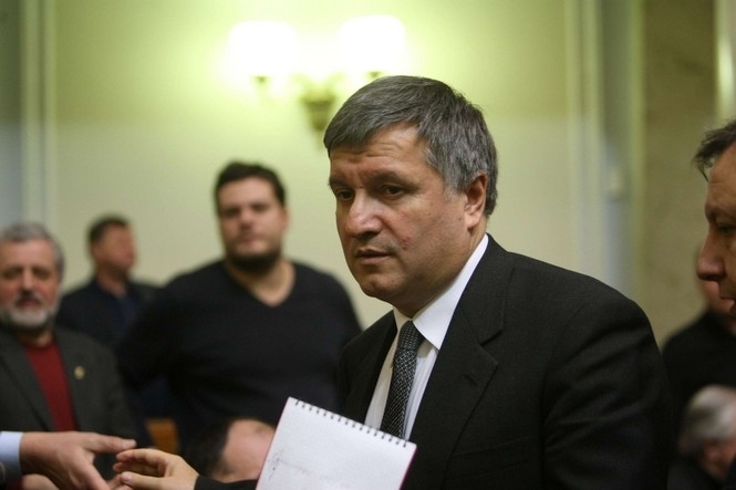 Аваков обещает отчитаться о расследовании убийств на Майдане уже на этой неделе
