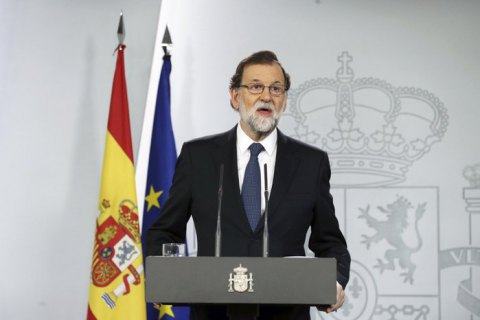 Прем'єр Іспанії пригрозив розпустити уряд Каталонії
