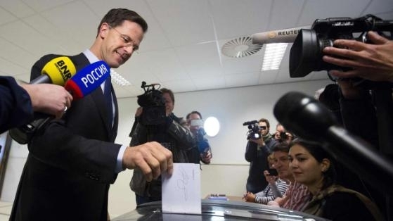 На виборах у Нідерландах перемогла партія прем'єра Рютте