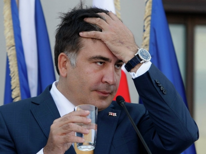В администрации Саакашвили провели обыск