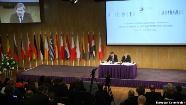 Осуждение аннексии Крыма останется в декларации Рижского саммита