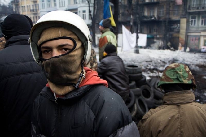 В Киеве неизвестные обстреляли самооборону Майдана