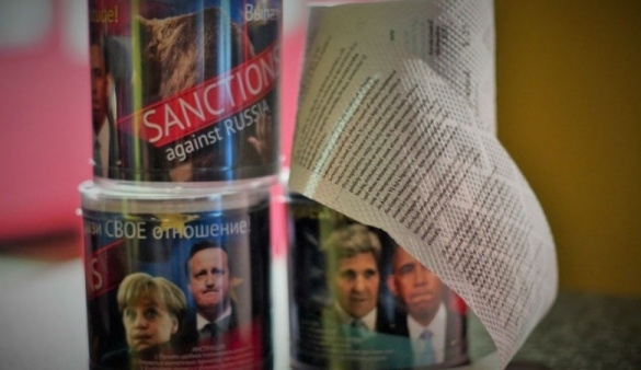 В России на туалетной бумаге напечатали санкции ЕС
