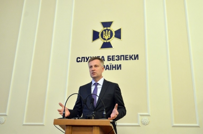 Наливайченко о гуманитарном конвое: Это прямое вторжение России на территорию Украины
