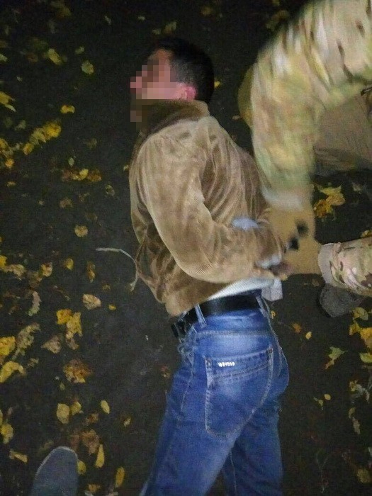 СБУ затримала жителя Краматорська під час спроби закласти вибухівку на електропідстанції