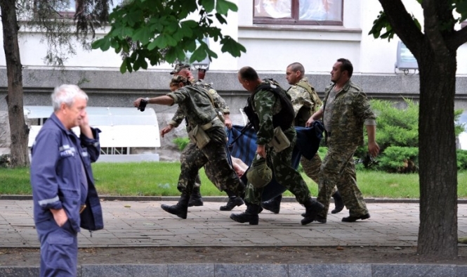 Украинские военные взяли под полный контроль город Счастье