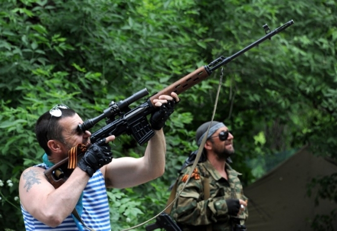 Под Славянском в результате обстрела террористами погиб военный