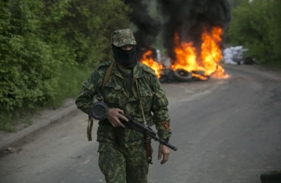 В Славянске террористы обстреливают город из артустановки, которую ранее вывели из строя украинские военные