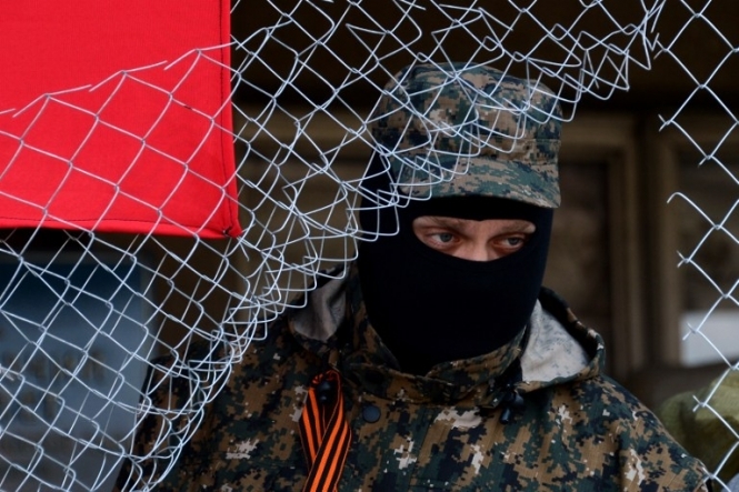 Спецподразделения МВД освободили от сепаратистов город Святогорск 