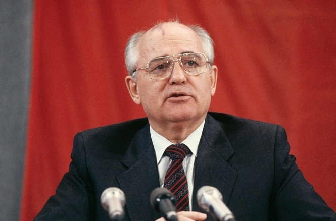 Горбачов гостро розкритикував репресивний стиль правління Путіна