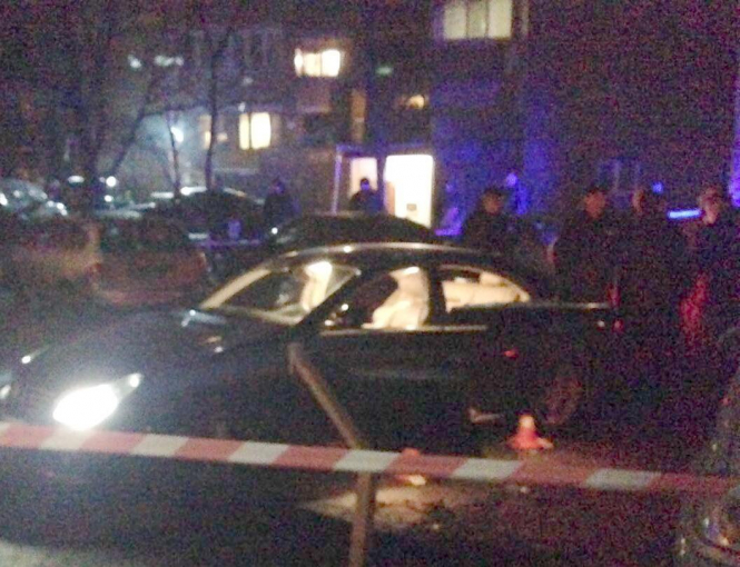 У центрі Києва розстріляли авто: водій помер, поранено дітей, - ОНОВЛЕНО