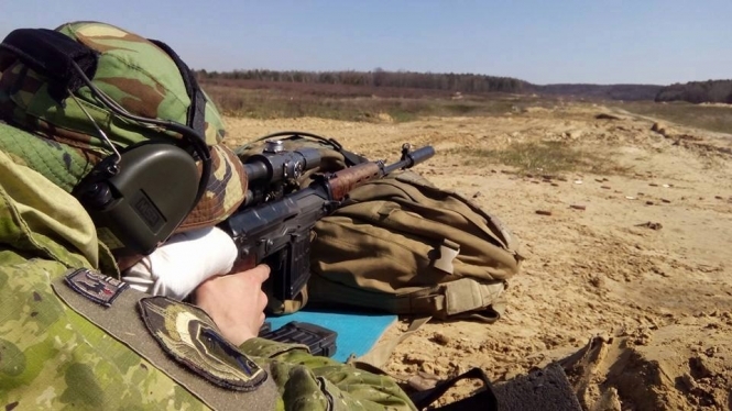 У Ленинского в получасовом бою украинские бойцы дали отпор террористам