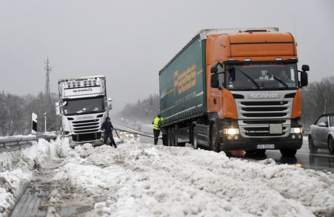 За тиждень у Європі через снігопади й шторми загинули 12 людей