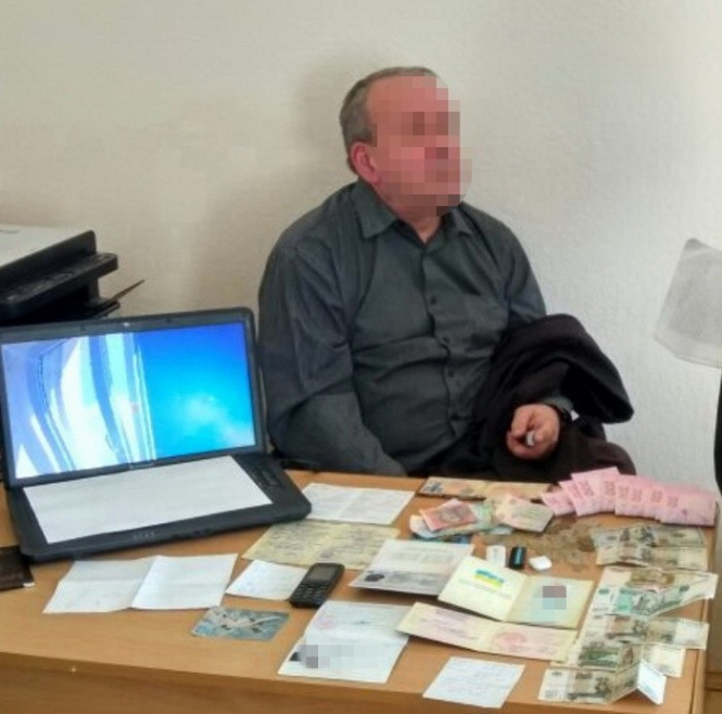 У Києві заарештували працівника Міноборони, який шпигував для Росії, - СБУ