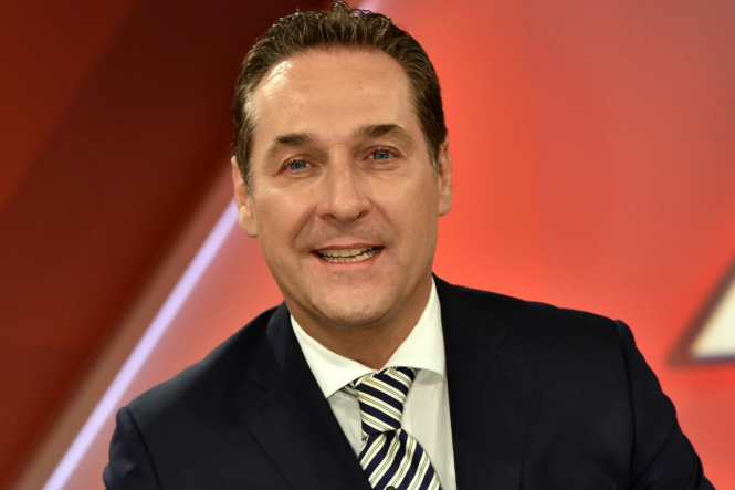Віце-канцлер Австрії запропонував припинити санкції проти Росії