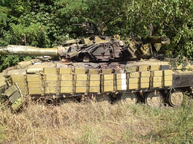 Подвиг Героев: в Иловайске раненые украинские танкисты продолжали бой с террористами в поврежденном танке
