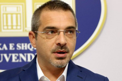 Екс-главу МВС Албанії позбавили імунітету через підозру в наркоторгівлі