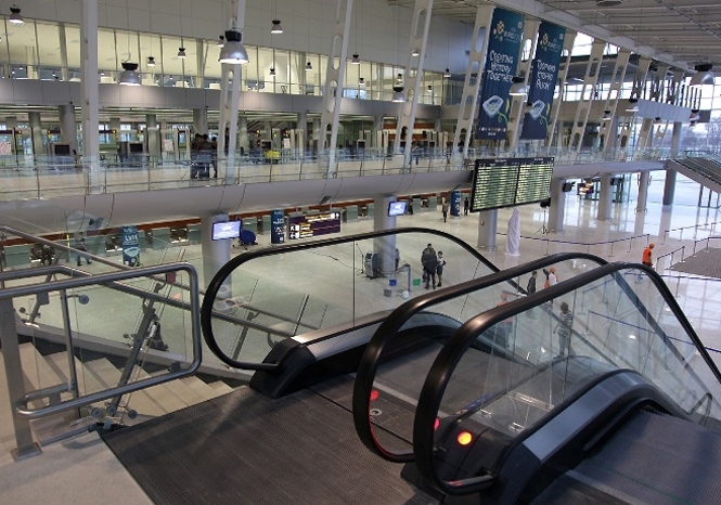 Аеропорт у Львові вводить нову послугу: 250 грн за швидке проходження контролю