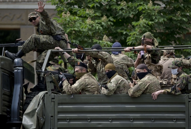 Террористы захватили воинскую часть в Луганской области