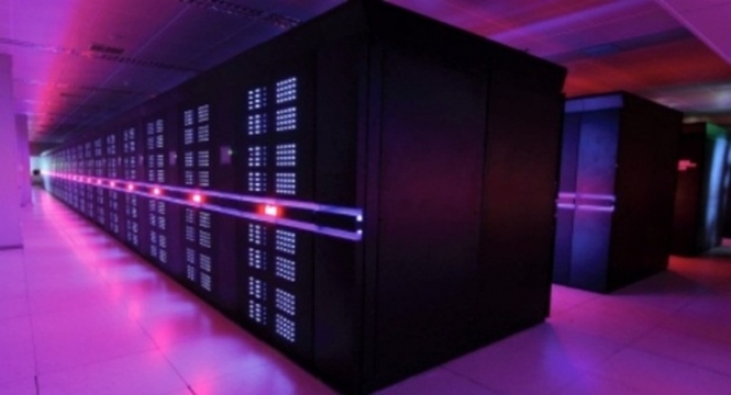 Китайський суперкомп'ютер побив світовий рекорд швидкості