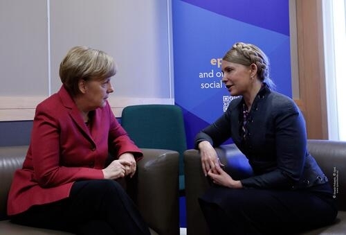 Тимошенко в Дублине встретилась с Меркель, - видео