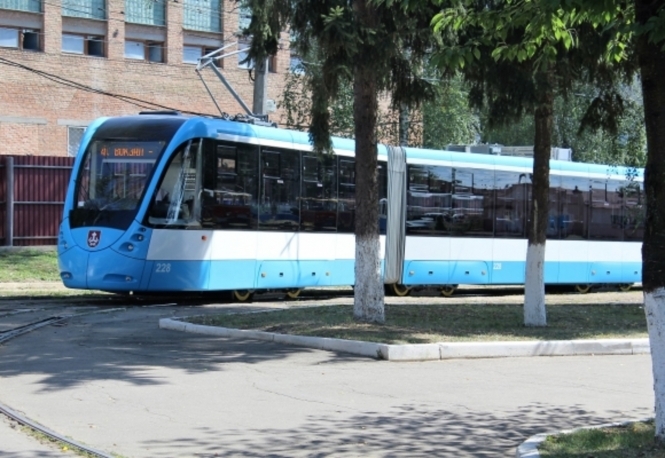 У Вінниці презентували модернізований трамвай, - ФОТО
