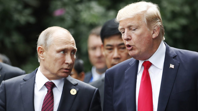 В Кремле говорят, что Трамп пригласил Путина посетить Белый дом