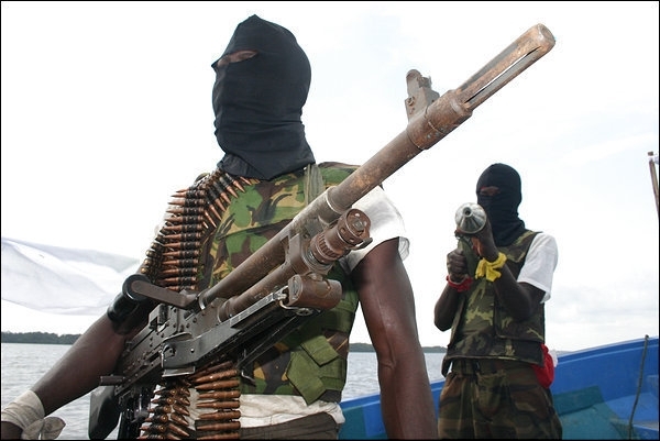 У Нігерії сектанти вбили і спалили 23 поліцейських