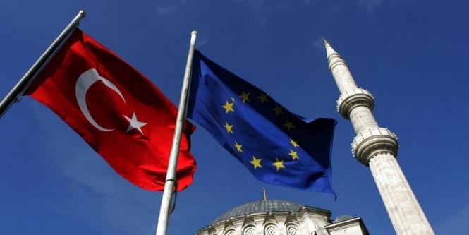 Туреччина не зможе стати членом ЄС ще як мінімум 10 років, - Юнкер