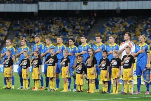 У першому відбірковому матчі до Євро-2016 Україна мінімально поступилась Словаччині, - відео